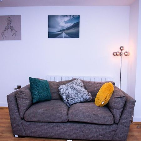 Fezza Luxury Apartment Londra Esterno foto